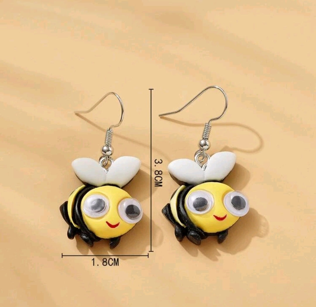 Oversized Cute Bee Earrings