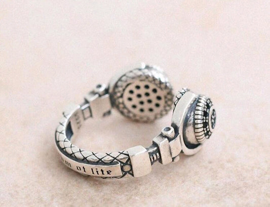 Hip-Hop Headset Design Ring