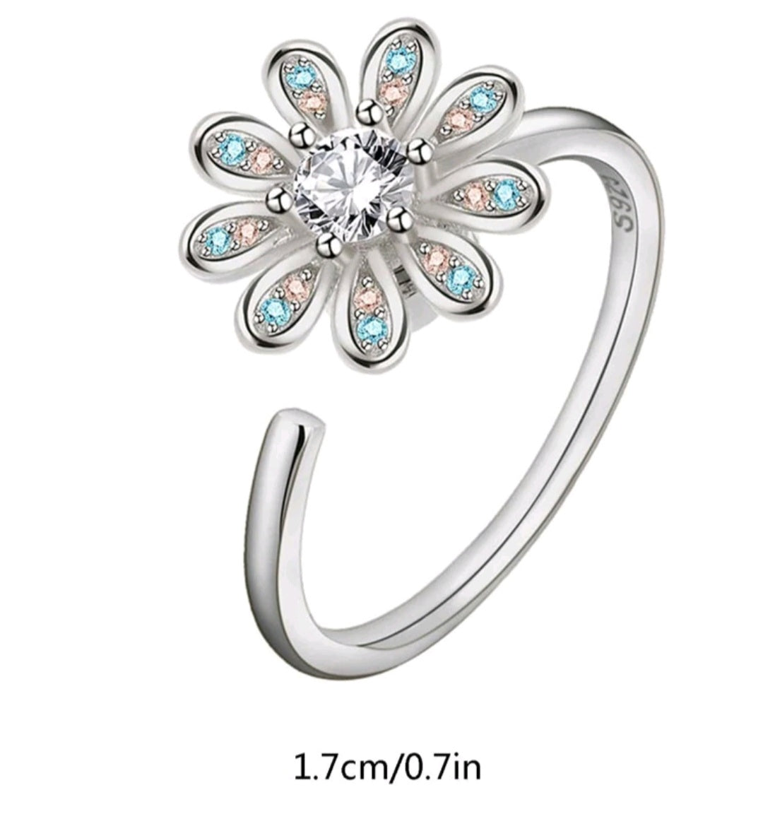 Rotatable Flower Ring