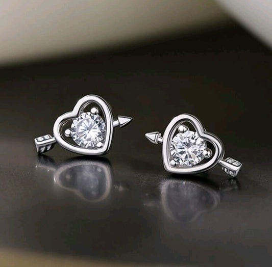 Simple Arrow Heart Earrings