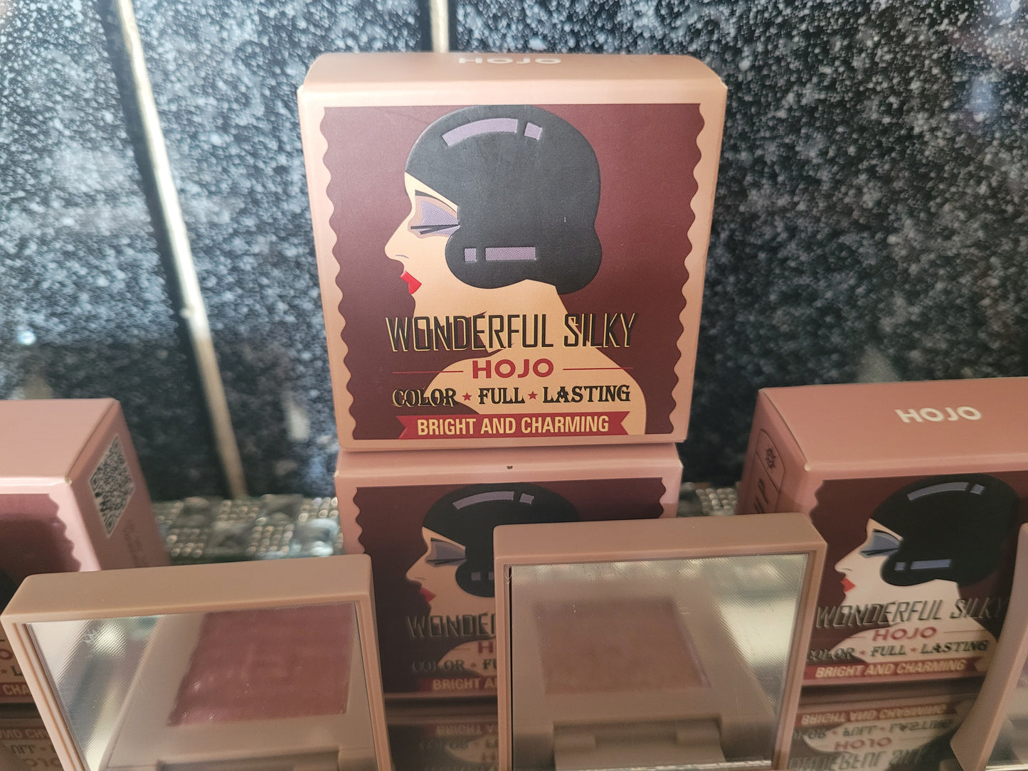 Hojo Wonderful Silky Eyeshadow