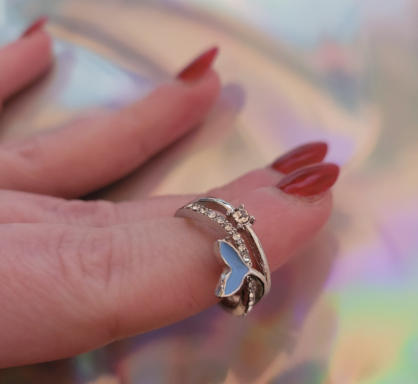 Rhinestone Fish Tail Decor Ring